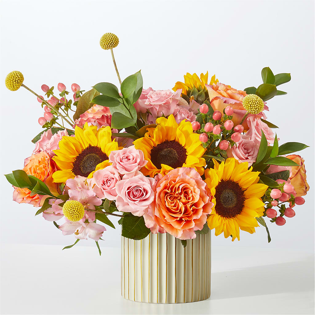 Sun's Out Bouquet – WATSON'S FLOWERS AND GIFTS, West Helena AR