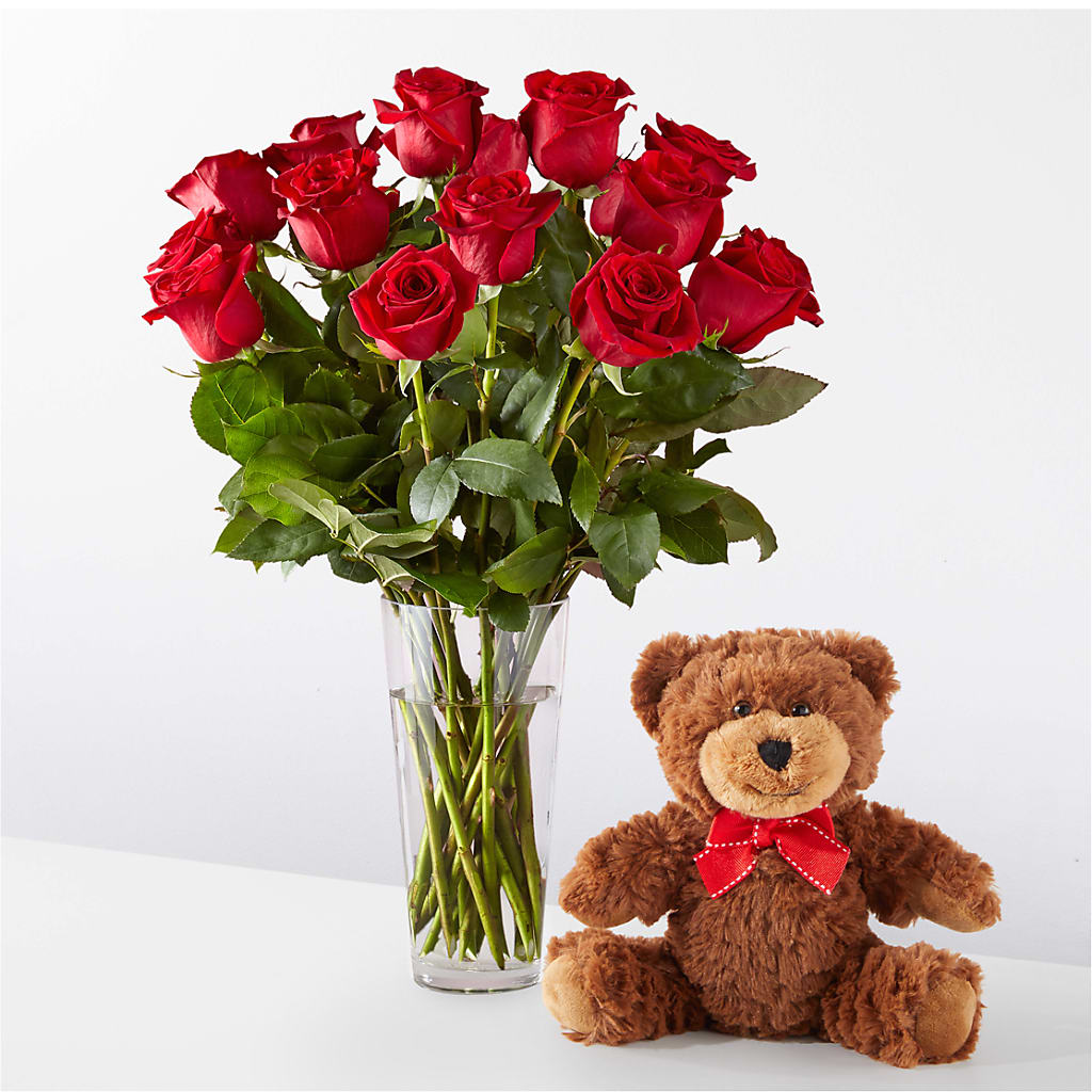 Romantic Long Stem Red Rose Bouquet Bundles – WATSON'S FLOWERS AND GIFTS, West Helena AR