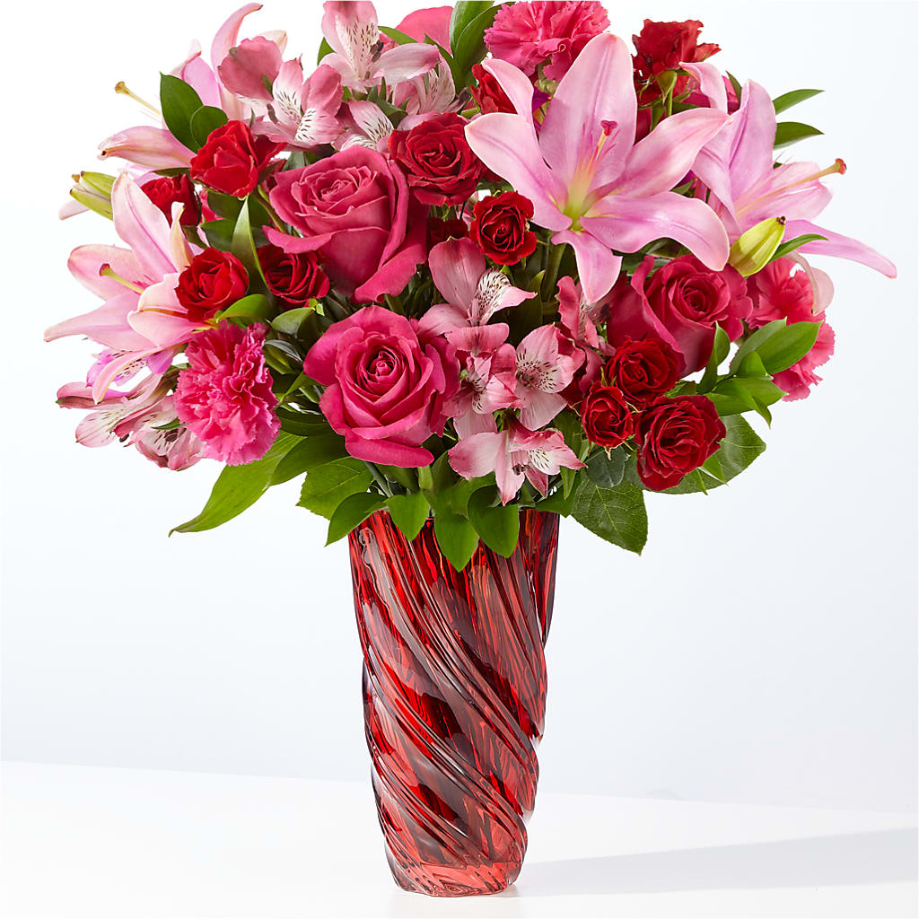 In Love Bouquet with Luxe Swirl Vase – WATSON'S FLOWERS AND GIFTS, West Helena AR