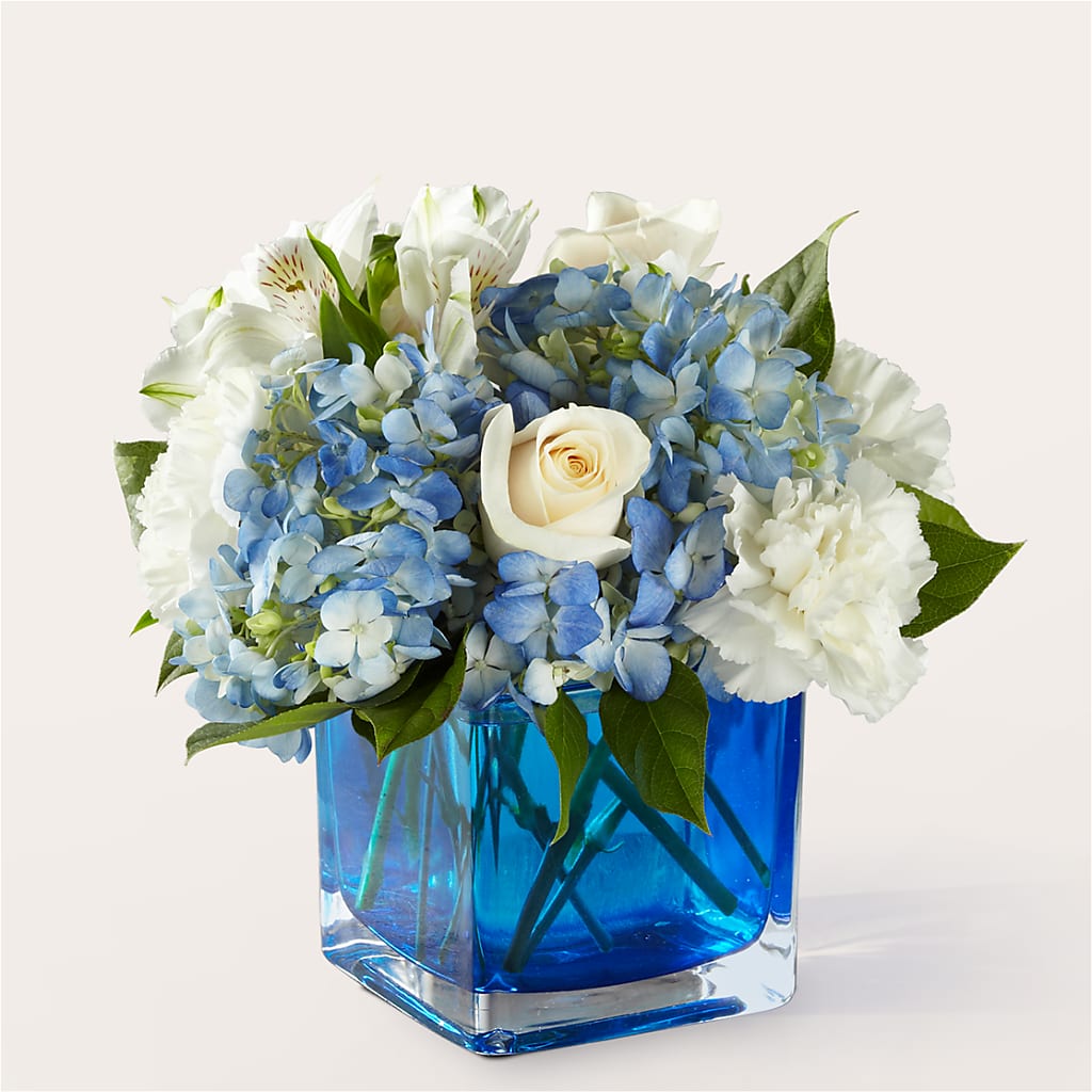 Soothing Waters Bouquet – WATSON'S FLOWERS AND GIFTS, West Helena AR