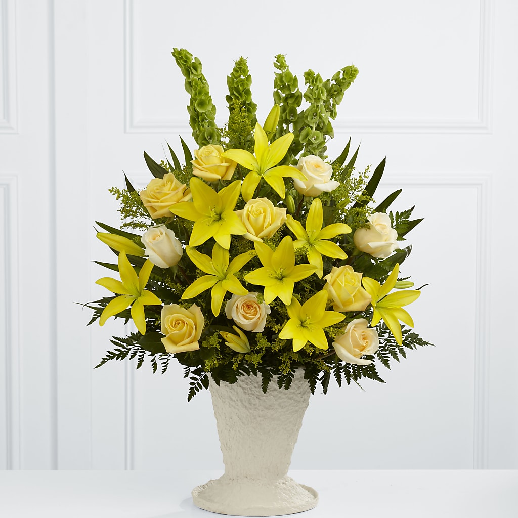 Golden Memories Arrangement – WATSON'S FLOWERS AND GIFTS, West Helena AR