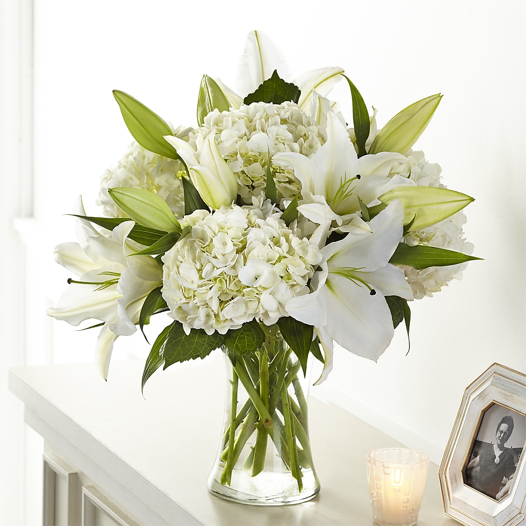 Compassionate Lily Bouquet – WATSON'S FLOWERS AND GIFTS, West Helena AR