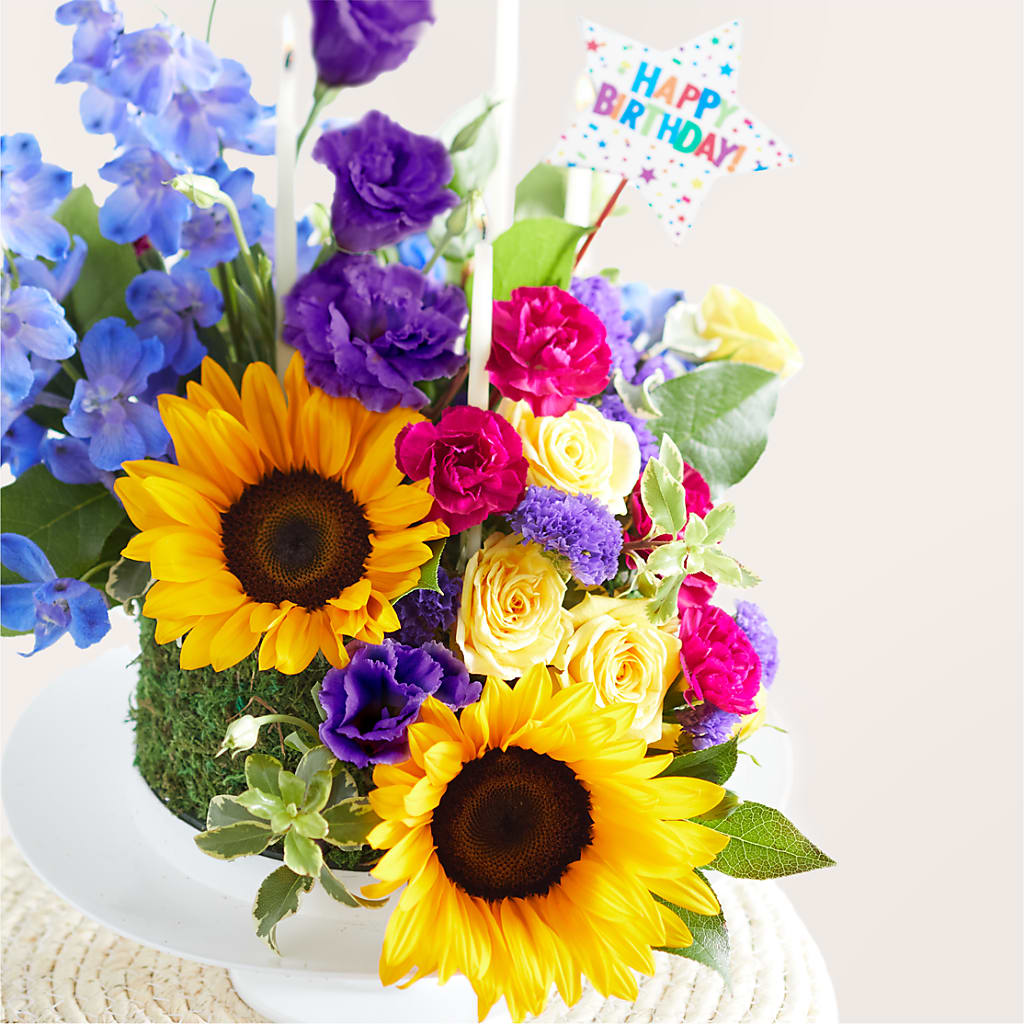 Star of the Day Floral Cake – WATSON'S FLOWERS AND GIFTS, West Helena AR