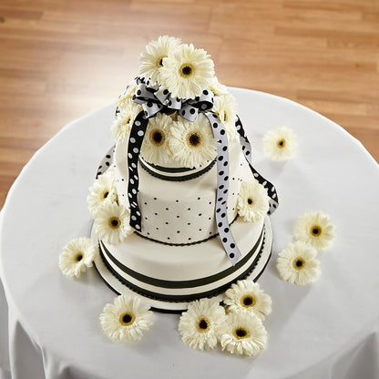 Simple Sophistication Cake Décor – WATSON'S FLOWERS AND GIFTS, West Helena AR